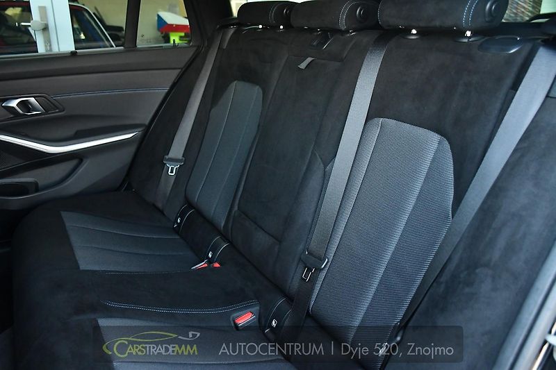 BMW Řada 3 320d xDrive M-SPORT 3L-ZÁRUKA  - fotka 18 z 51