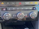 Seat Leon (2017) 1.8 TSi, FR, DSG, LED, kamera - náhled 15