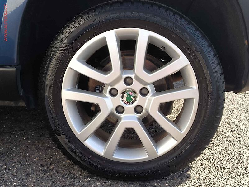 Škoda Yeti (2010) 2.0 TDi 4x4, Experience - fotka 15 z 16