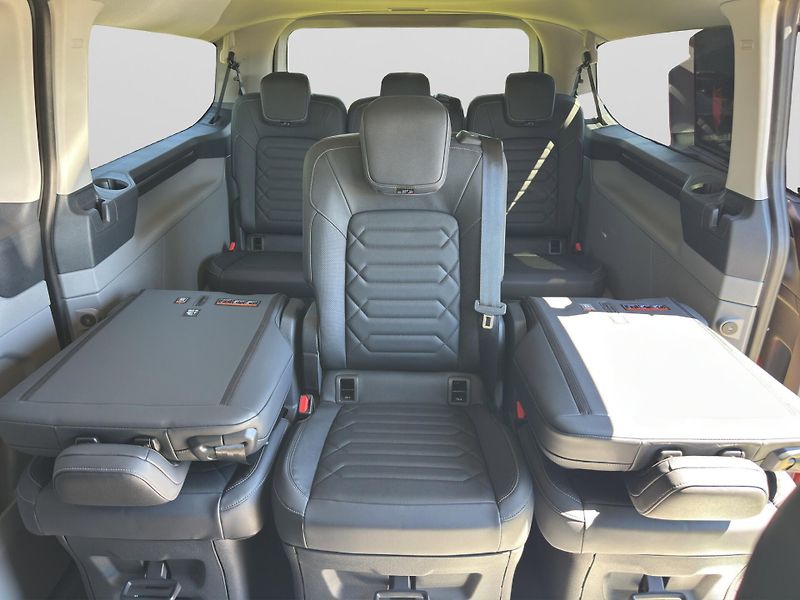 Ford Tourneo Custom (2026) L2 TITANIUM X 2.0 EcoBlue 125k - fotka 11 z 14