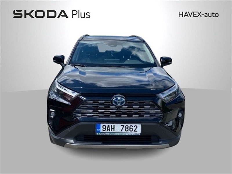 Toyota RAV4 (2022) 2.0 Hybrid e-CVT 4WD AT Execut - fotka 3 z 6