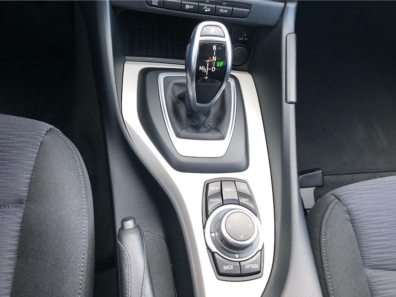 BMW X1 xDrive 18d Automat 8st. - fotka 22 z 28