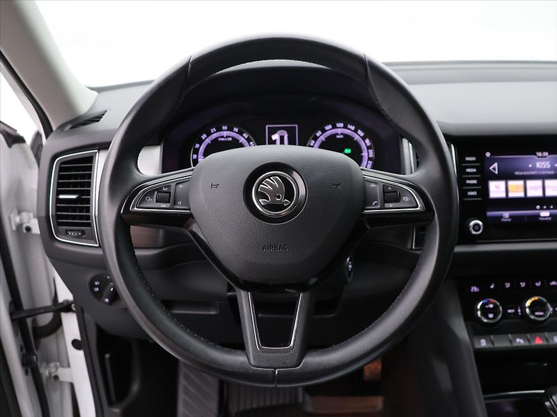 Škoda Kodiaq 2,0 TDI 110kW 4x4 DSG CZ - fotka 16 z 34