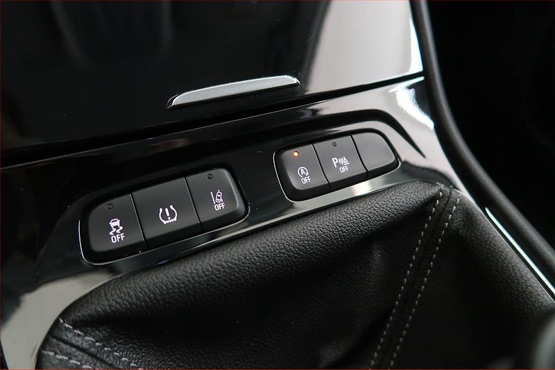 Opel Grandland X (2019) 1.2 Turbo, ČR,1.maj - fotka 17 z 17