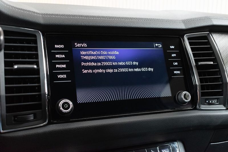 Škoda Kodiaq 2.0 TDI STYLE+*TAŽNÉ*DPH*ČR 1M - fotka 38 z 48