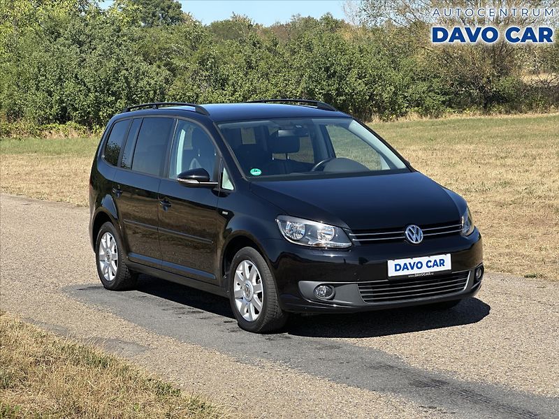 Volkswagen Touran 1,2 TSI Match 7-Míst Serv.knih - fotografie inzerátu