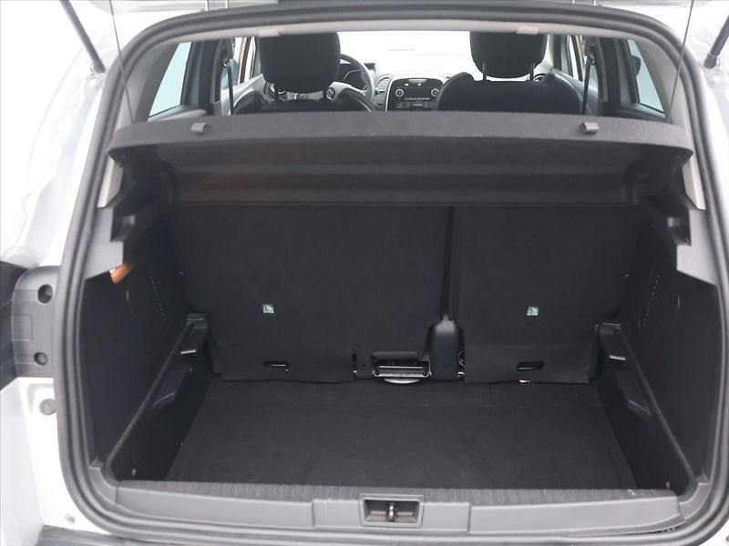 Renault Captur 0,9 TCe 66KW 1.Maj CZ Servis - fotka 10 z 26