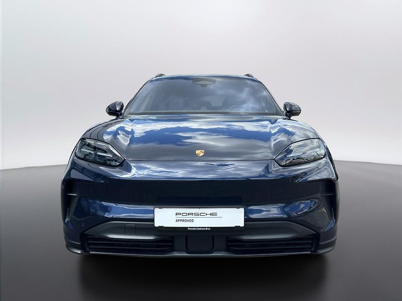 Porsche Cayenne Electric - fotka 8 z 30