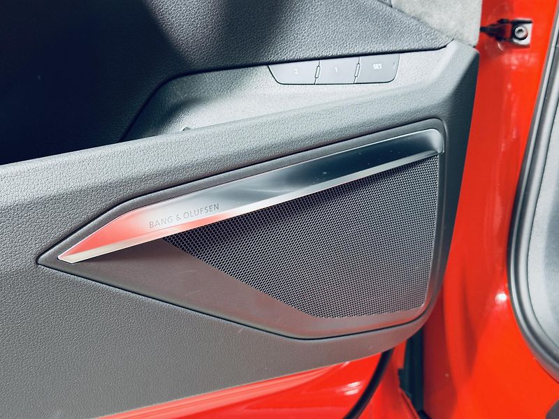 Audi e-tron (2020) 55*S-LINE*QUATTRO*REZERVACE - fotka 16 z 45