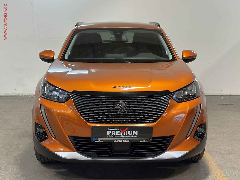 Peugeot 2008 (2021) 1.2PT, 1.maj,ČR, servis - fotka 2 z 16