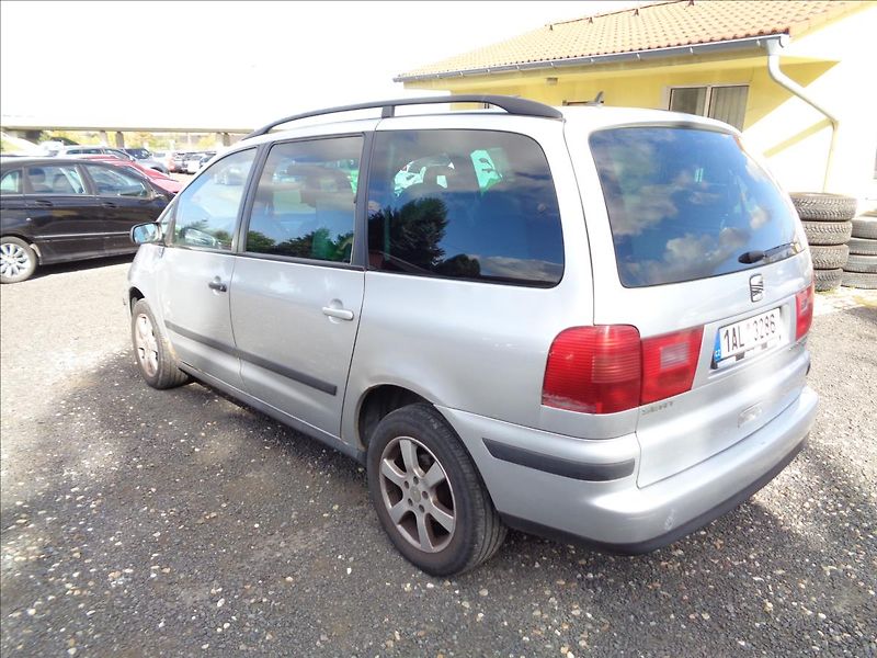 Seat Alhambra 1,9 - fotka 5 z 15