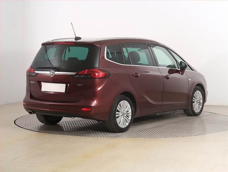 Opel Zafira (2018) 2.0 CDTI, Automat, 7 míst - fotka 5 z 22