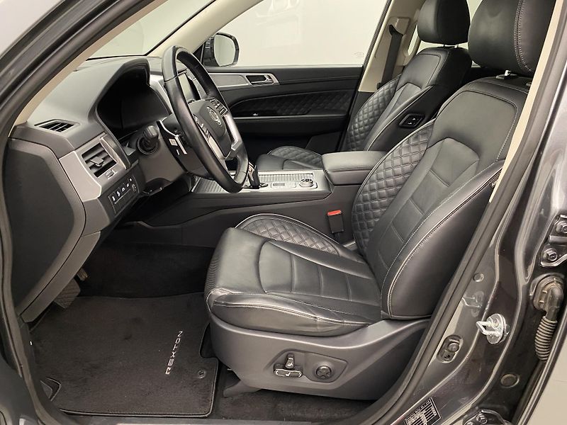 SsangYong Rexton 2.2 CRDi 4WD AUT CZ REZERVACE - fotka 3 z 50