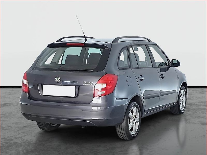 Škoda Fabia (2009) 1.9 TDI, Tempomat - fotka 5 z 15