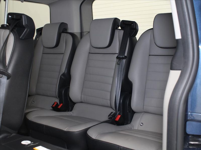 Ford Tourneo Custom 2,0 TDCi Titanum X 8-míst ČR - fotka 7 z 22