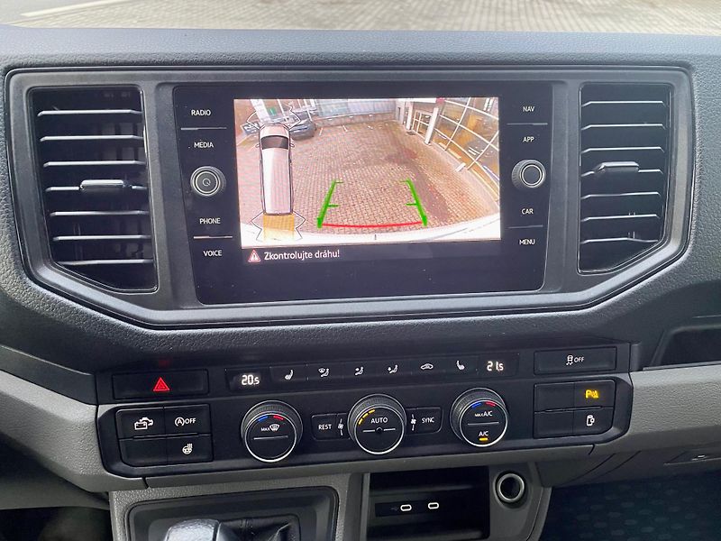 Volkswagen Grand California (2021) Crafter 2,0TDi 130kW AT - fotka 24 z 24