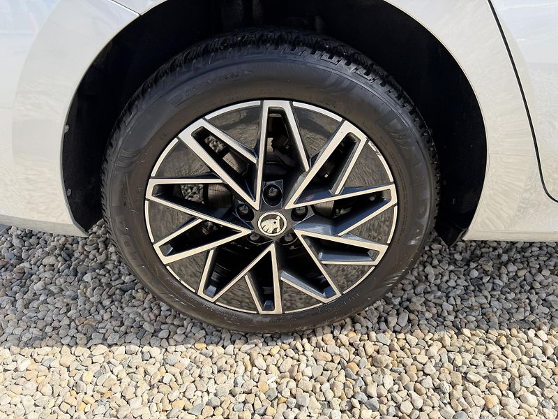 Škoda Octavia 1,5 TSi/110kW DSG e-TEC STYLE - fotka 71 z 80