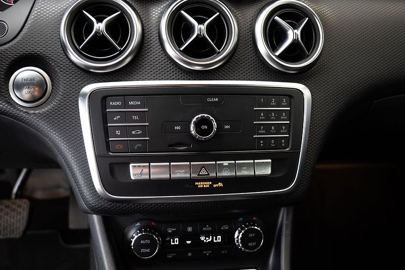 Mercedes-Benz Třídy A 180d Style - fotka 14 z 22