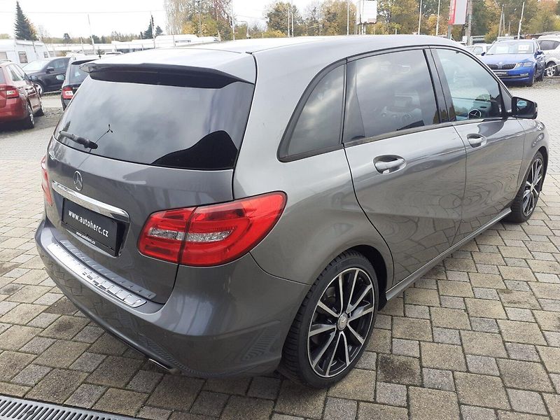 Mercedes-Benz Třídy B (2014) 180 1.5 CDi  AUTOMAT - fotka 4 z 38