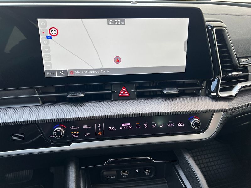 Kia Sportage (2022) 1.6 T-GDi 132kW 4x4 TOP DCT!ČR - fotka 16 z 50