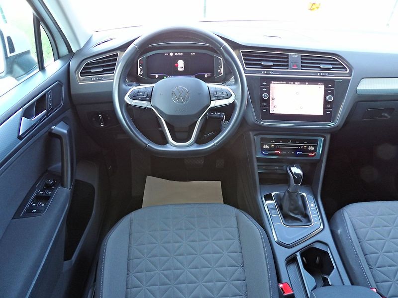Volkswagen Tiguan (2023) 2.0TDI DSG Virtual Navi ACC - fotka 7 z 34