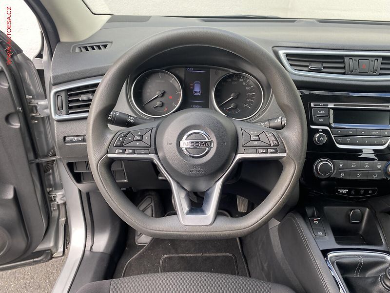 Nissan Qashqai (2017) 1.5dCi, Visia, TZ - fotka 9 z 16