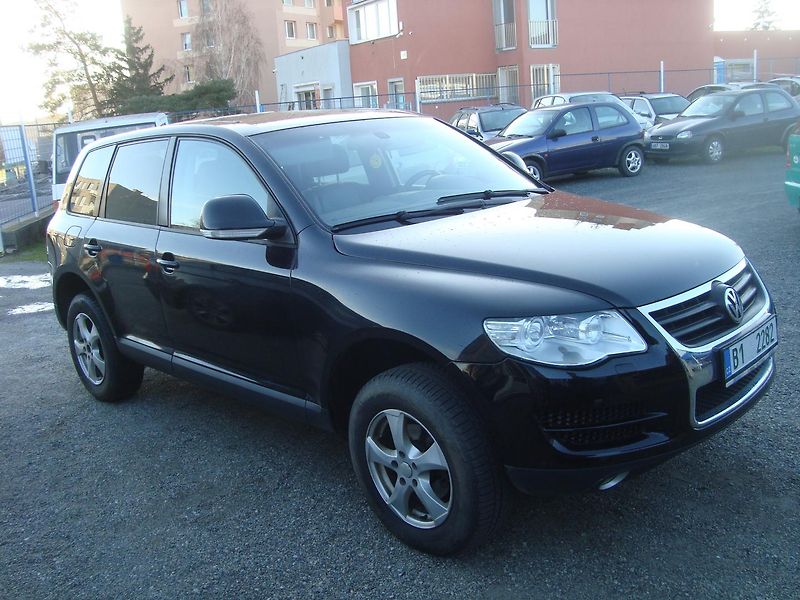 Volkswagen Touareg (2008) 2,5TDI - fotka 3 z 7