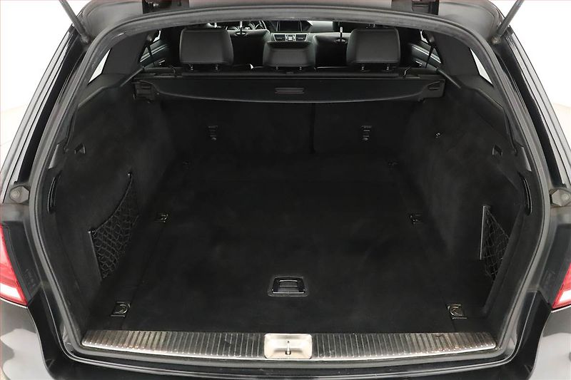 Mercedes-Benz Třídy E (2014) E 200 CDI, Automat, Navi - fotka 19 z 20