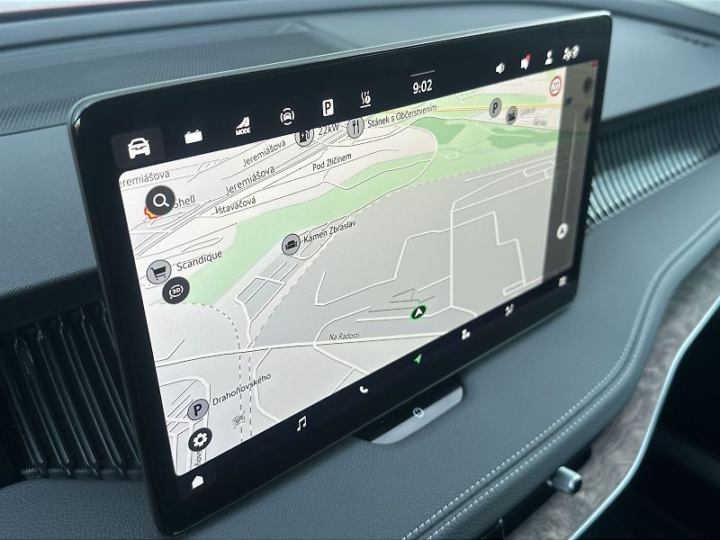 Škoda Superb (2025) Combi 1.5 TSI iV DSG L&K - fotka 12 z 43