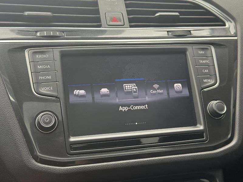 Volkswagen Tiguan (2016) 2.0TDi DSG 4M Highline Virtual - fotka 37 z 52
