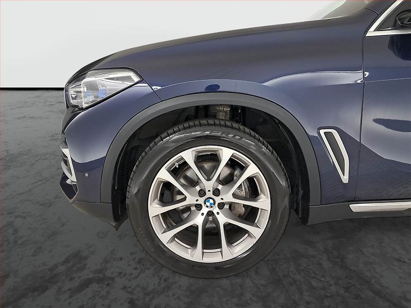 BMW X5 (2021) xDrive30d - fotka 15 z 31