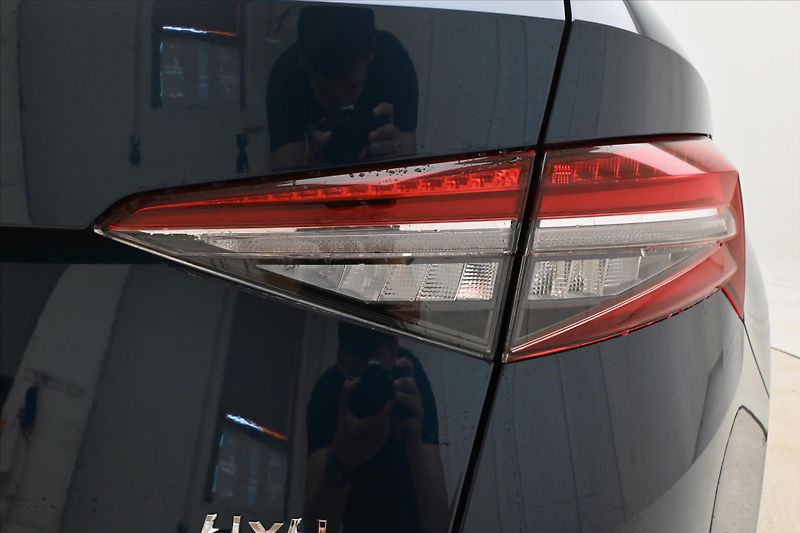 Škoda Kodiaq 2,0 TDI 140kW DSG 4x4 Style Zá - fotka 31 z 32