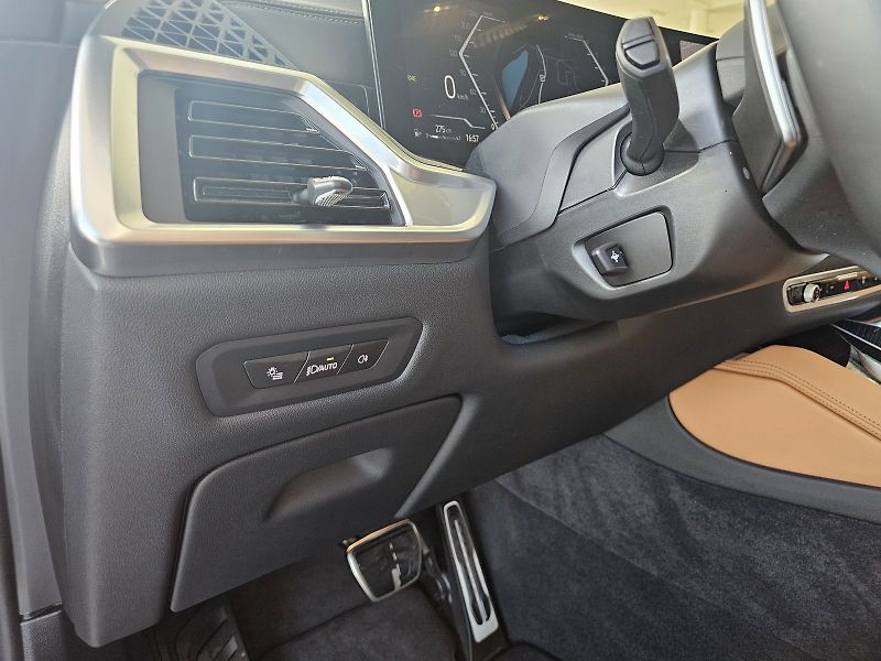 BMW X6 (2024) xDrive30d M Sport - fotka 9 z 27