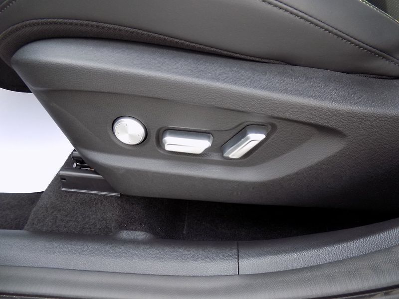 BAIC X5 (2025) 1.5T/AT/Pixel-Led/PANO/DPH/ - fotka 22 z 38