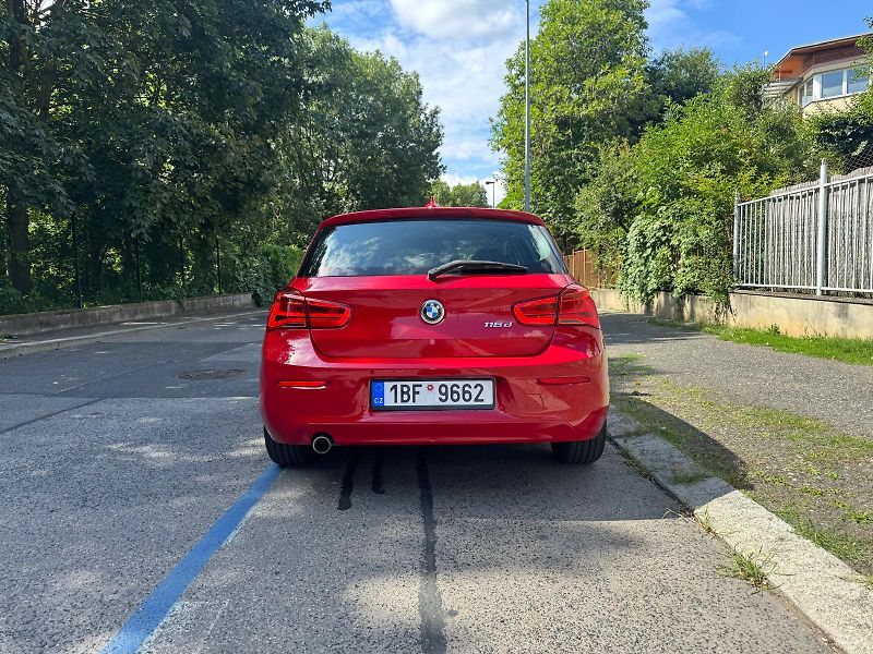 BMW Řada 1 (2015) 116 d automat - fotka 5 z 22