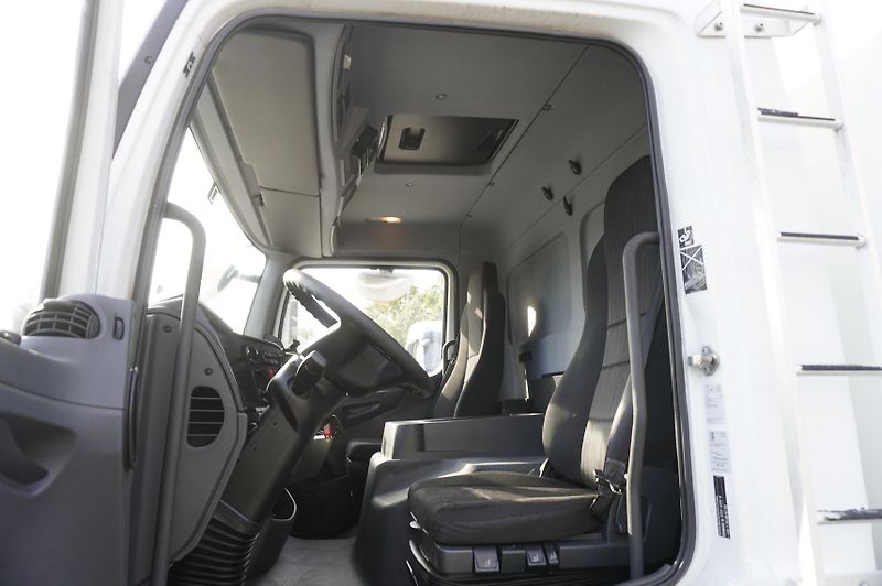 Mercedes-Benz Atego (2017) 1323 / Cazaux 17 EPAL/ MULTITE - fotka 8 z 21