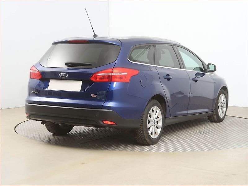 Ford Focus (2017) 1.5 TDCi, Tempomat - fotka 5 z 18