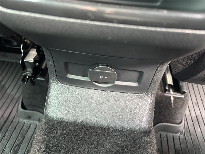 Škoda Karoq 1,5 TSI  110kW Sportline - fotka 14 z 51
