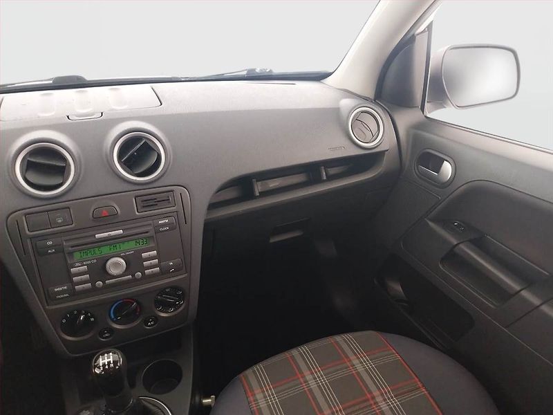 Ford Fusion (2011) 1.4, ČR,1.maj, Serv.kniha - fotka 8 z 18