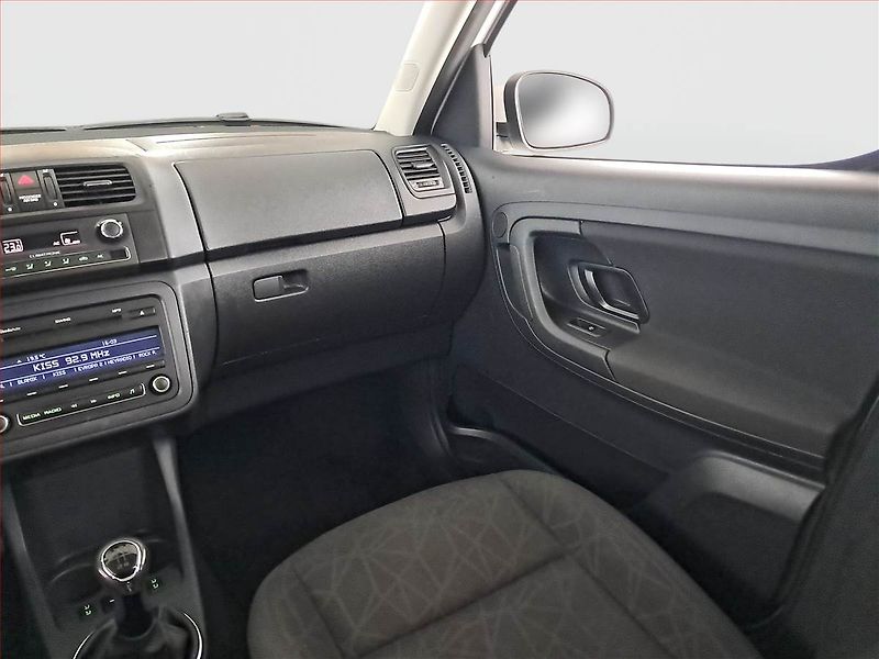 Škoda Roomster (2011) 1.2 12V, Tempomat - fotka 8 z 18