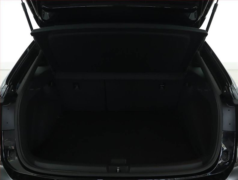 Volkswagen Taigo (2025) R-Line 1.0 TSI - fotka 13 z 16