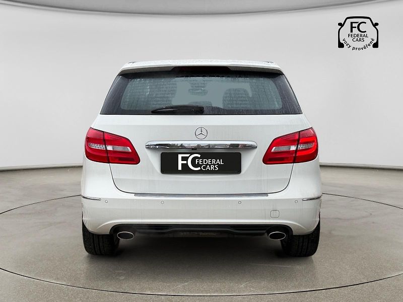Mercedes-Benz Třídy B  2. gen B 200 Rezervace - fotka 4 z 23