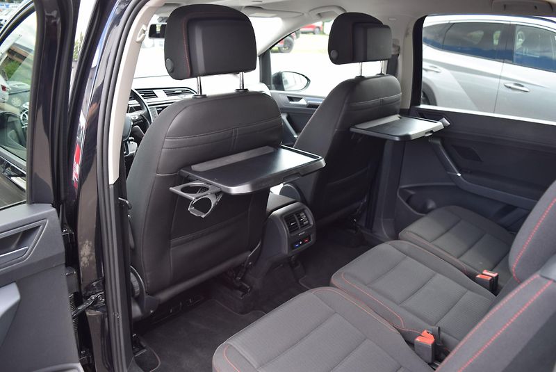 Volkswagen Touran (2017) 1.4TSI 110kw 7MÍST CLBMT NAVI - fotka 17 z 50
