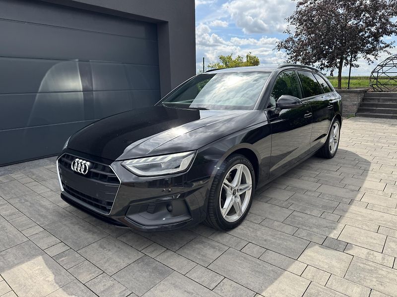 Audi A4 (2022) A4 35TDI, Stronic, Tažné, Led - fotografie inzerátu