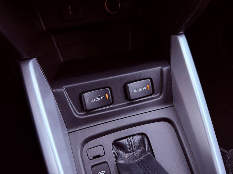Suzuki Vitara 1.6 Comfort Aut., Serviska - fotka 23 z 27
