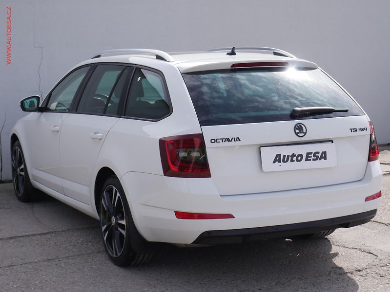 Škoda Octavia (2013) 1.8 TSI 4x4, ČR, DSG, bixen - fotka 4 z 17
