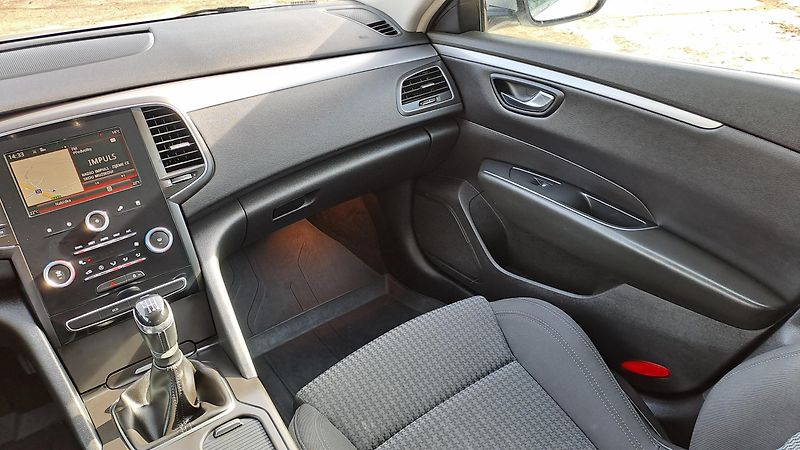 Renault Talisman 1.6 DCI Energy CZ - fotka 16 z 29