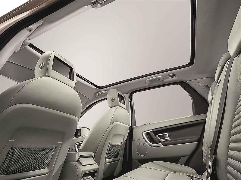 Land Rover Discovery Sport.