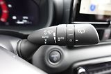 Toyota Yaris 1,5 HEV GR SPORT VIP Skyview - náhled 29