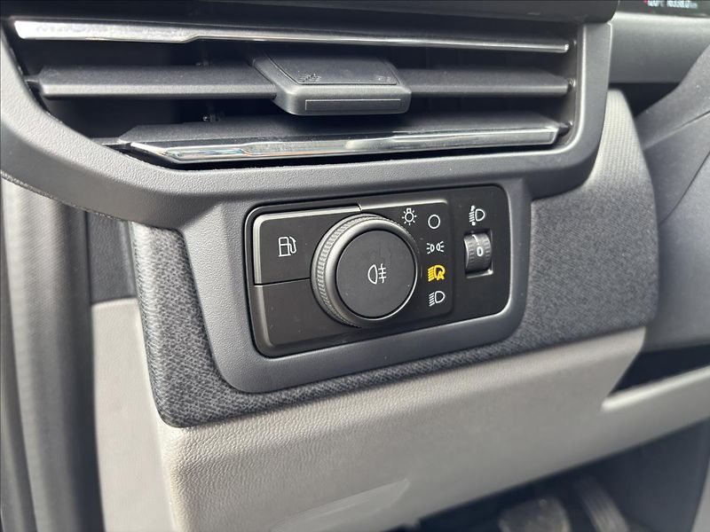 Ford Tourneo Custom 2,5 PHEV 171kW Titanium X L1 - fotka 35 z 59